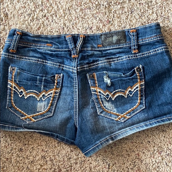 ZCO jean shorts size 9. - Picture 2 of 2
